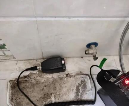 沧源屋顶漏水维修公司分享下卫生间漏水的危害及解决方法